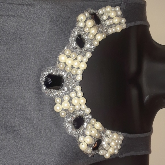 Top - Picture 2 of 4